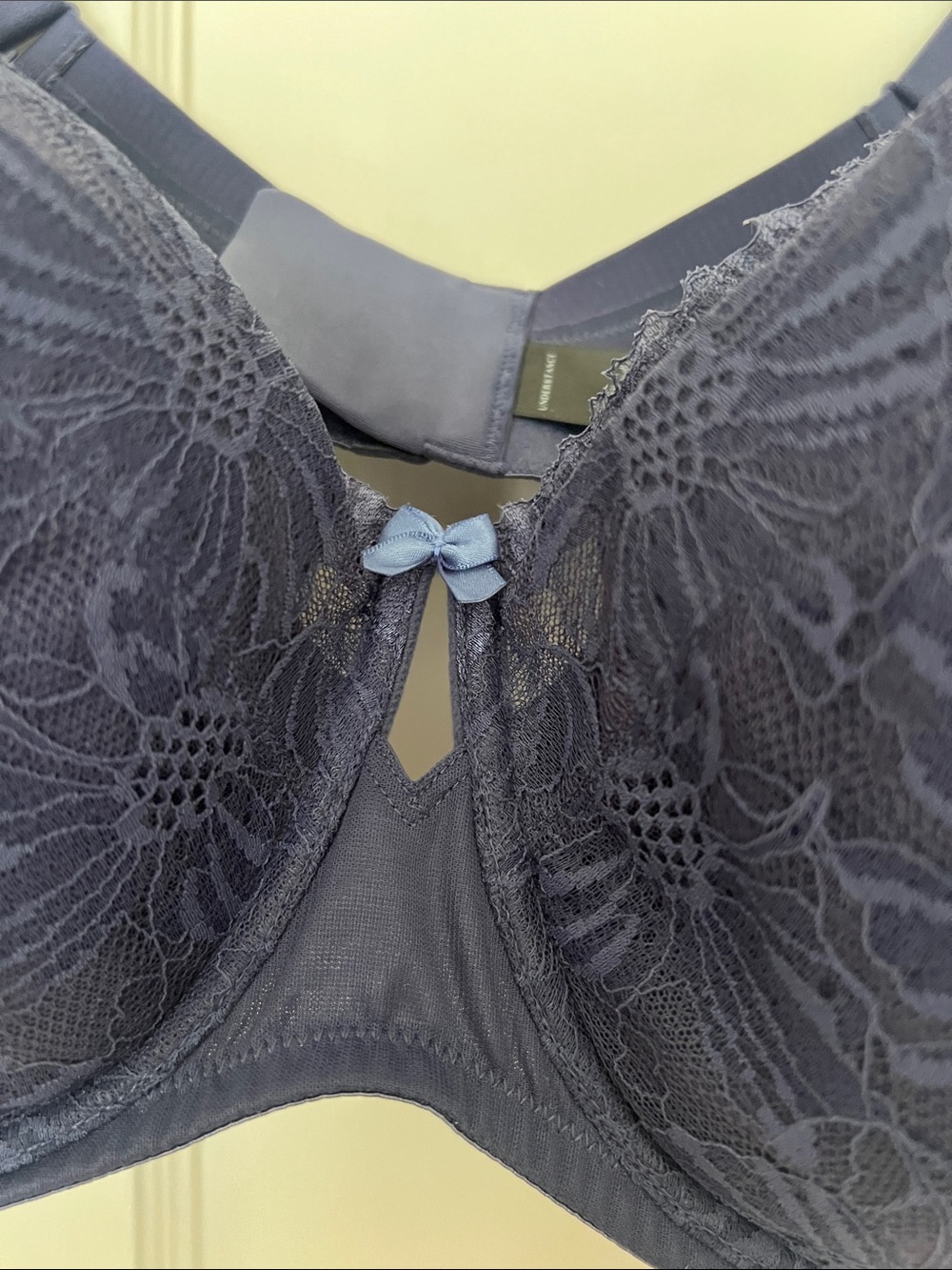 Understance - Ruby FlexWire Demi Bra 42I - Picture 4 of 15